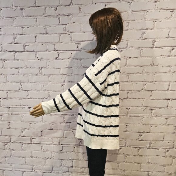 On 34th - Women's V-Neck Cable-Knit Rugby Sweater in navy/white stripes - Picture 7 of 10